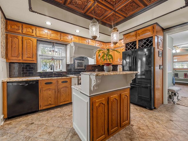 422 South Limestone Street, Gaffney, SC 29340