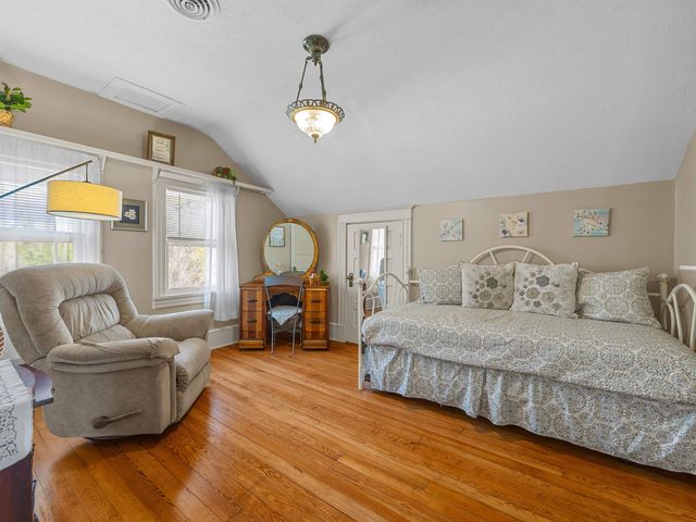 422 South Limestone Street, Gaffney, SC 29340