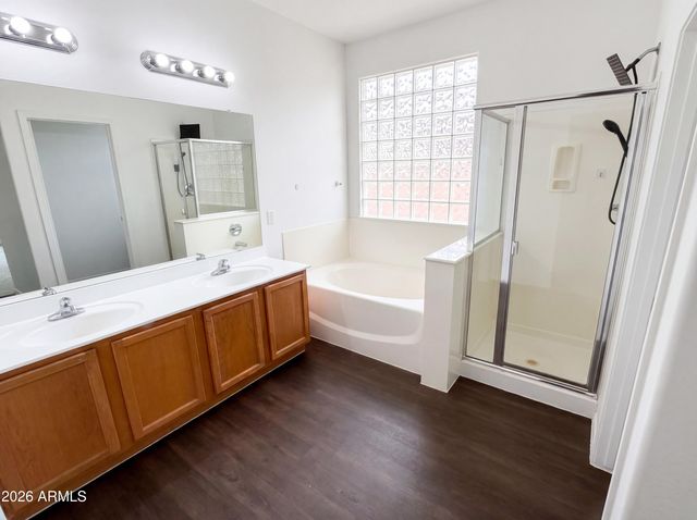 14101 W WINDROSE Drive, Surprise, AZ 85379