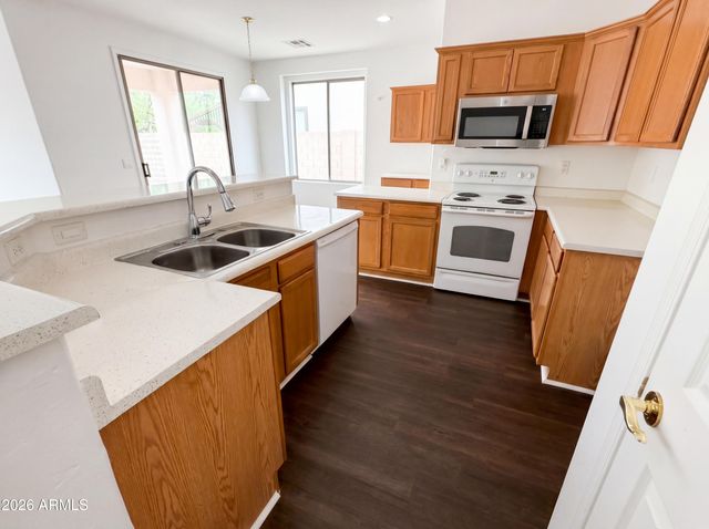 14101 W WINDROSE Drive, Surprise, AZ 85379