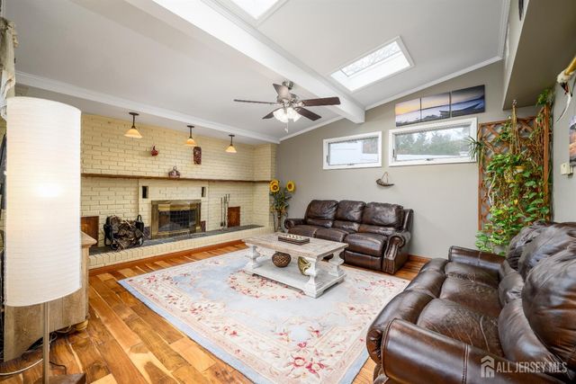 13 King Street, Edison, NJ 08820