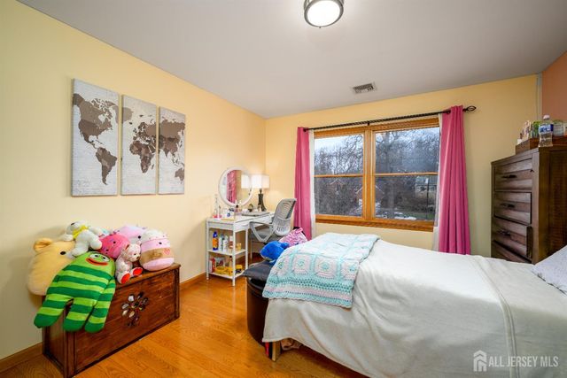 13 King Street, Edison, NJ 08820