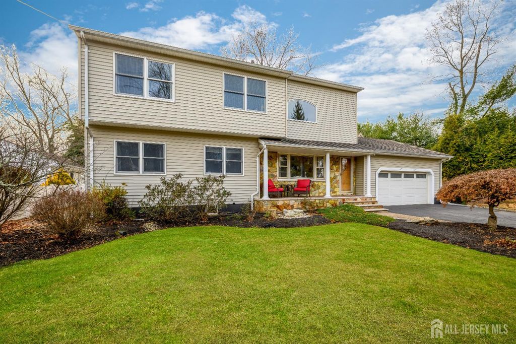 13 King Street, Edison, NJ 08820