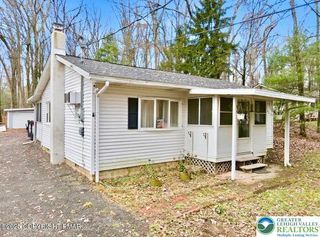 178 Ash Lane, Polk Twp, PA 18058