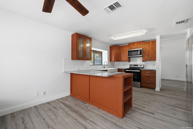 7107 Grassy Trl, San Antonio, TX 78244