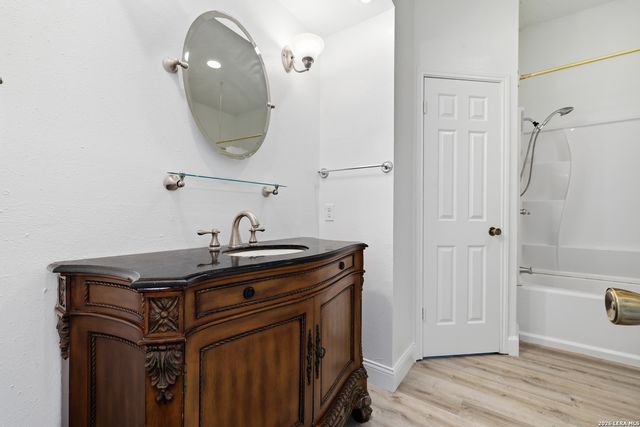 7107 Grassy Trl, San Antonio, TX 78244