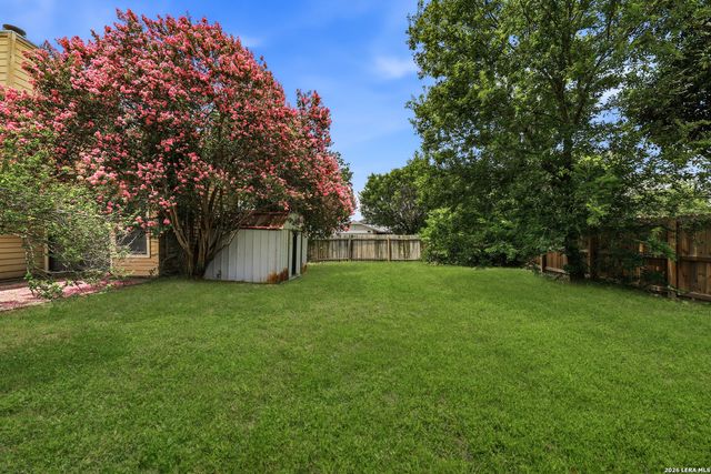 7107 Grassy Trl, San Antonio, TX 78244