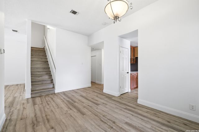 7107 Grassy Trl, San Antonio, TX 78244