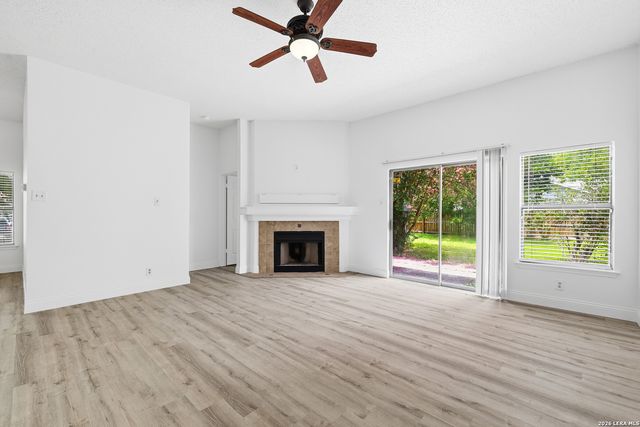 7107 Grassy Trl, San Antonio, TX 78244