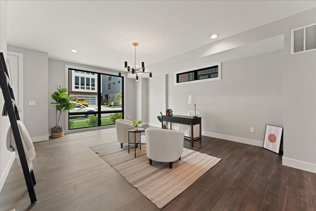 95 W 13th Street, 11, Newport, KY 41071