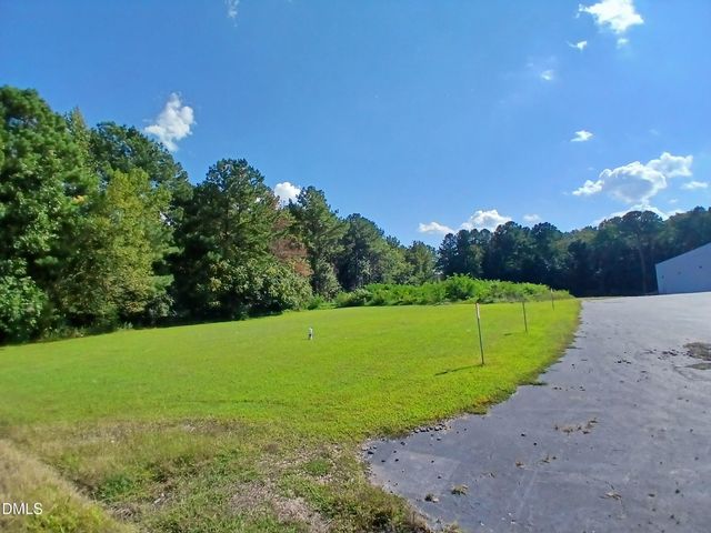 321 E Macon Street, Warrenton, NC 27589