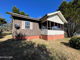 111 Wood St, Madisonville, TN 37354