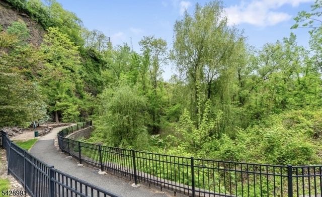 1070 Smith Manor Blvd, West Orange Twp., NJ 07052