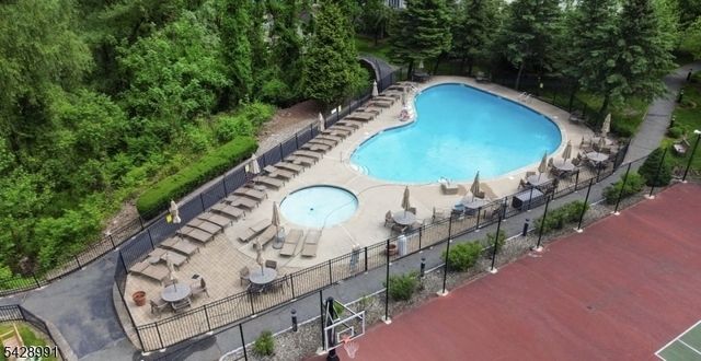 1070 Smith Manor Blvd, West Orange Twp., NJ 07052