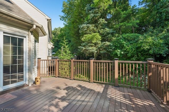 1070 Smith Manor Blvd, West Orange Twp., NJ 07052