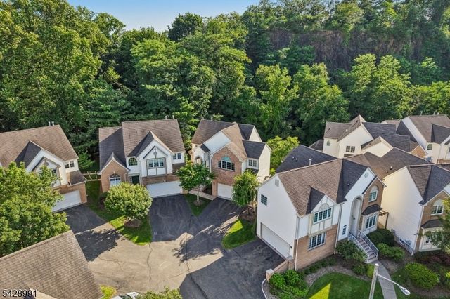 1070 Smith Manor Blvd, West Orange Twp., NJ 07052