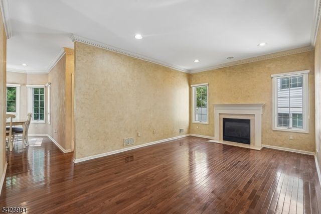 1070 Smith Manor Blvd, West Orange Twp., NJ 07052