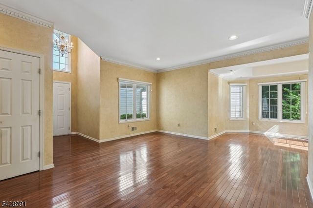 1070 Smith Manor Blvd, West Orange Twp., NJ 07052