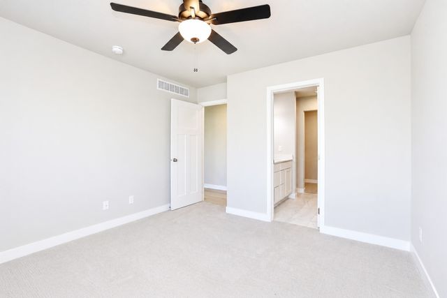 4315 NW Olivia Lane, Ankeny, IA 50023