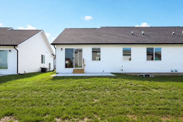 4315 NW Olivia Lane, Ankeny, IA 50023
