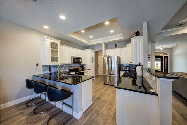 814 Haynie Drive, Runaway Bay, TX 76426