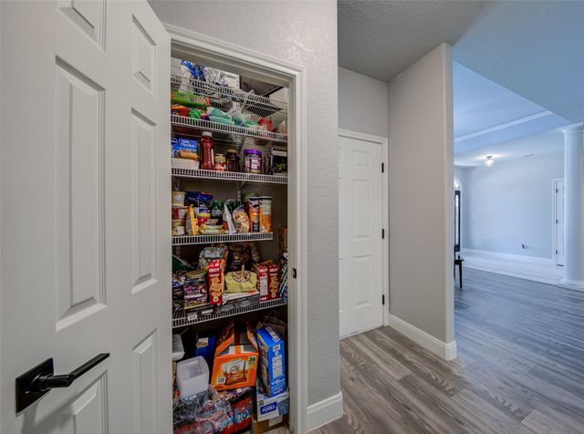 814 Haynie Drive, Runaway Bay, TX 76426