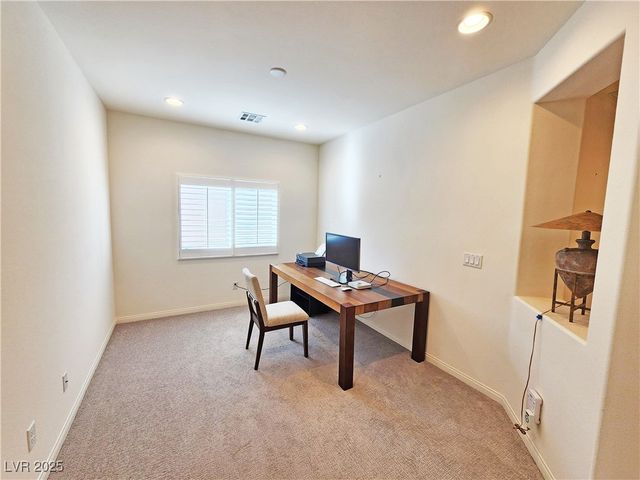 5441 East La Campana Drive, Pahrump, NV 89061