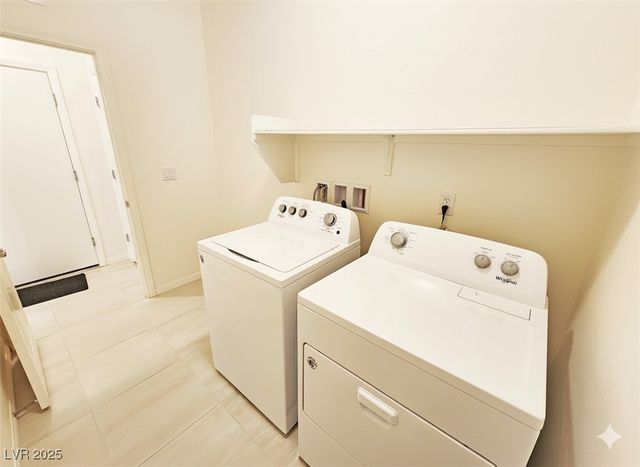 5441 East La Campana Drive, Pahrump, NV 89061