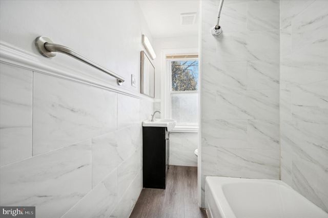 470 ROBBINS ST, Philadelphia, PA 19111