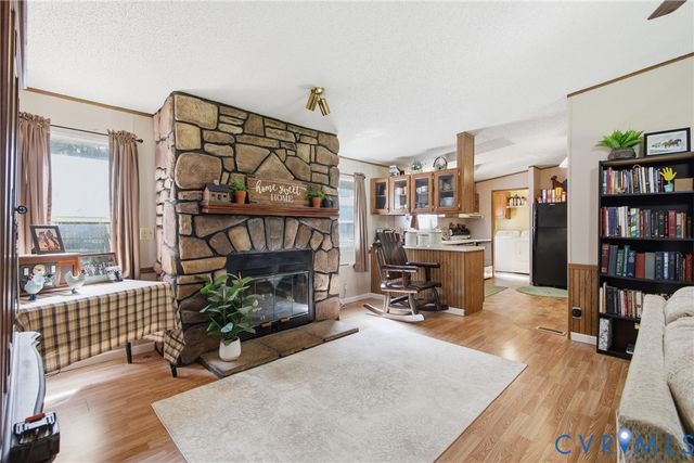 14720 Spring Creek Rd, Dinwiddie, VA 23841