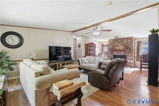 14720 Spring Creek Rd, Dinwiddie, VA 23841