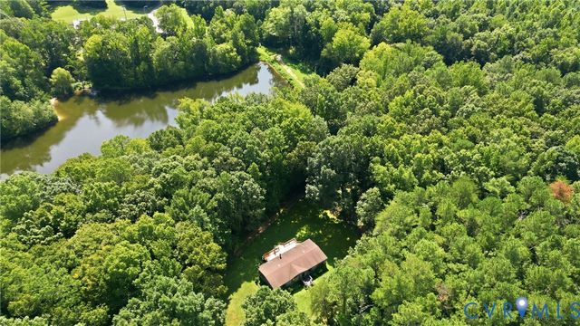 14720 Spring Creek Rd, Dinwiddie, VA 23841