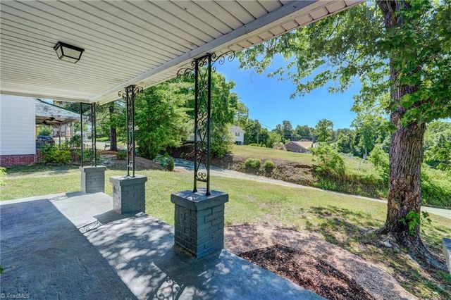 2102 Carolina Mill Road, Burlington, NC 27217