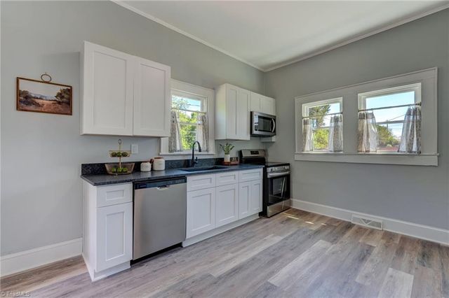 2102 Carolina Mill Road, Burlington, NC 27217