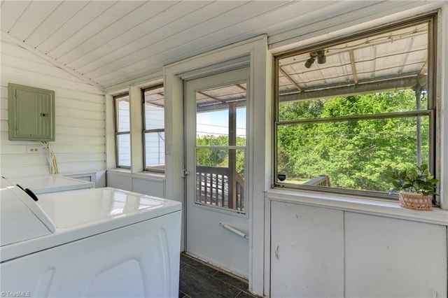 2102 Carolina Mill Road, Burlington, NC 27217