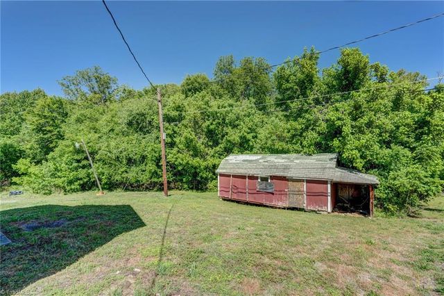 2102 Carolina Mill Road, Burlington, NC 27217