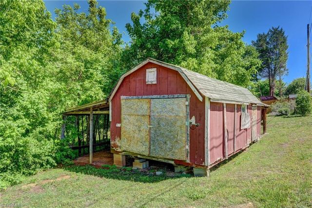 2102 Carolina Mill Road, Burlington, NC 27217