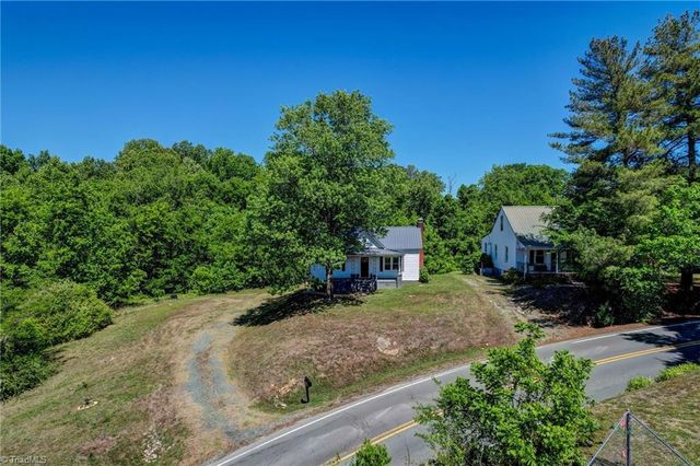 2102 Carolina Mill Road, Burlington, NC 27217
