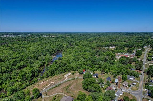 2102 Carolina Mill Road, Burlington, NC 27217