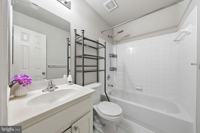 5783 INDIAN CEDAR CT, Frederick, MD 21703