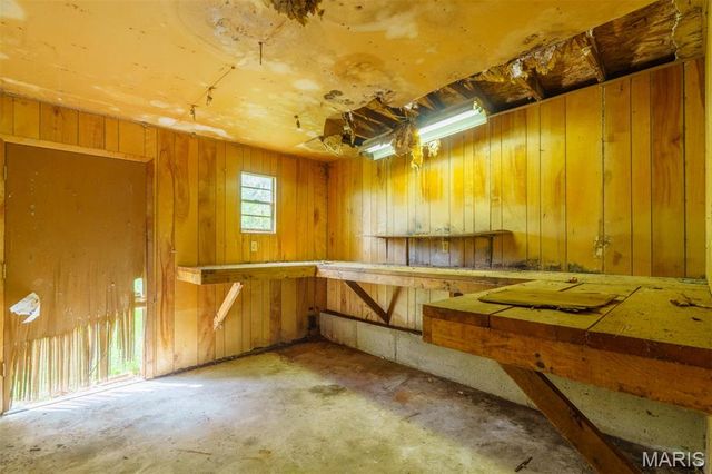 33999 N Highway 63, Vienna, MO 65582