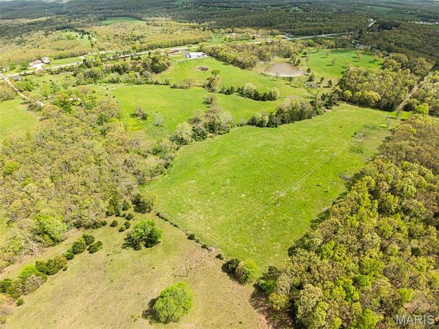 33999 N Highway 63, Vienna, MO 65582