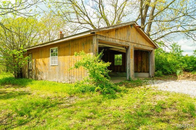 33999 N Highway 63, Vienna, MO 65582