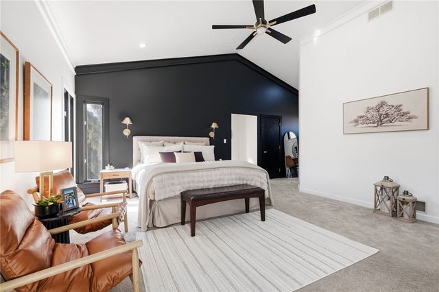 215 Timber Ridge Rd, O'hara, PA 15238