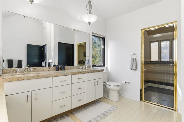 215 Timber Ridge Rd, O'hara, PA 15238