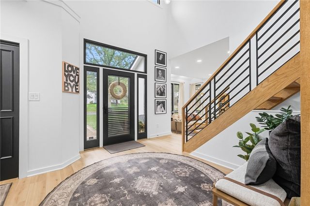 215 Timber Ridge Rd, O'hara, PA 15238