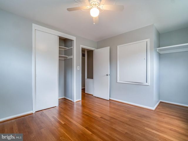 10648 ASHBY PL, Fairfax, VA 22030