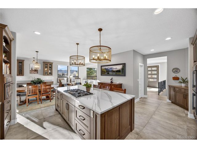 9498 Wagonwheel Dr, Littleton, CO 80125