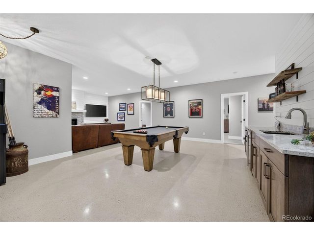 9498 Wagonwheel Dr, Littleton, CO 80125