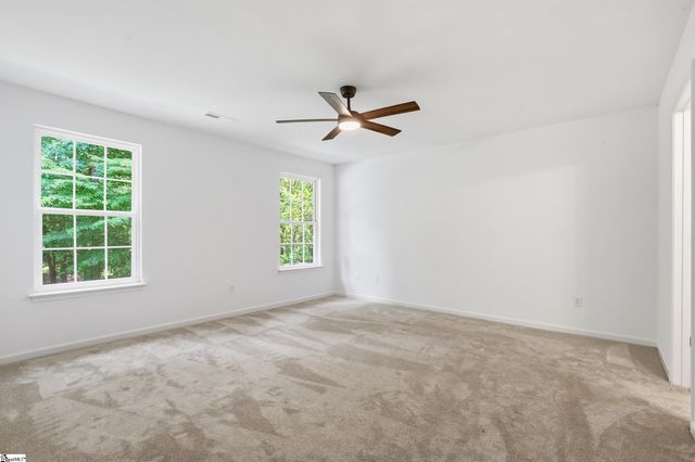 18 Patriots Pride Court, Simpsonville, SC 29680